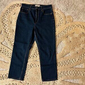 Abercrombie & Fitch Ultra High Rise Ankle Straight Jean